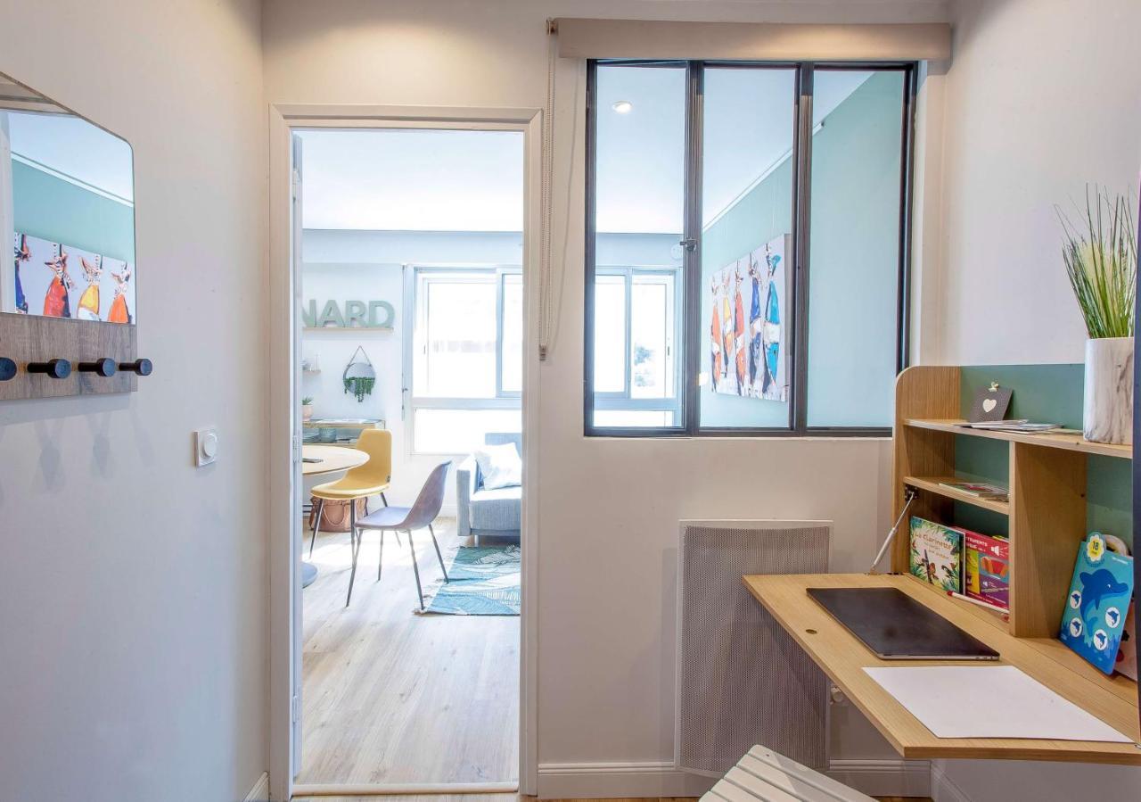 Homard And Fox, Appartement 2 Chambres 100M De La Mer ดีนาร์ ภายนอก รูปภาพ